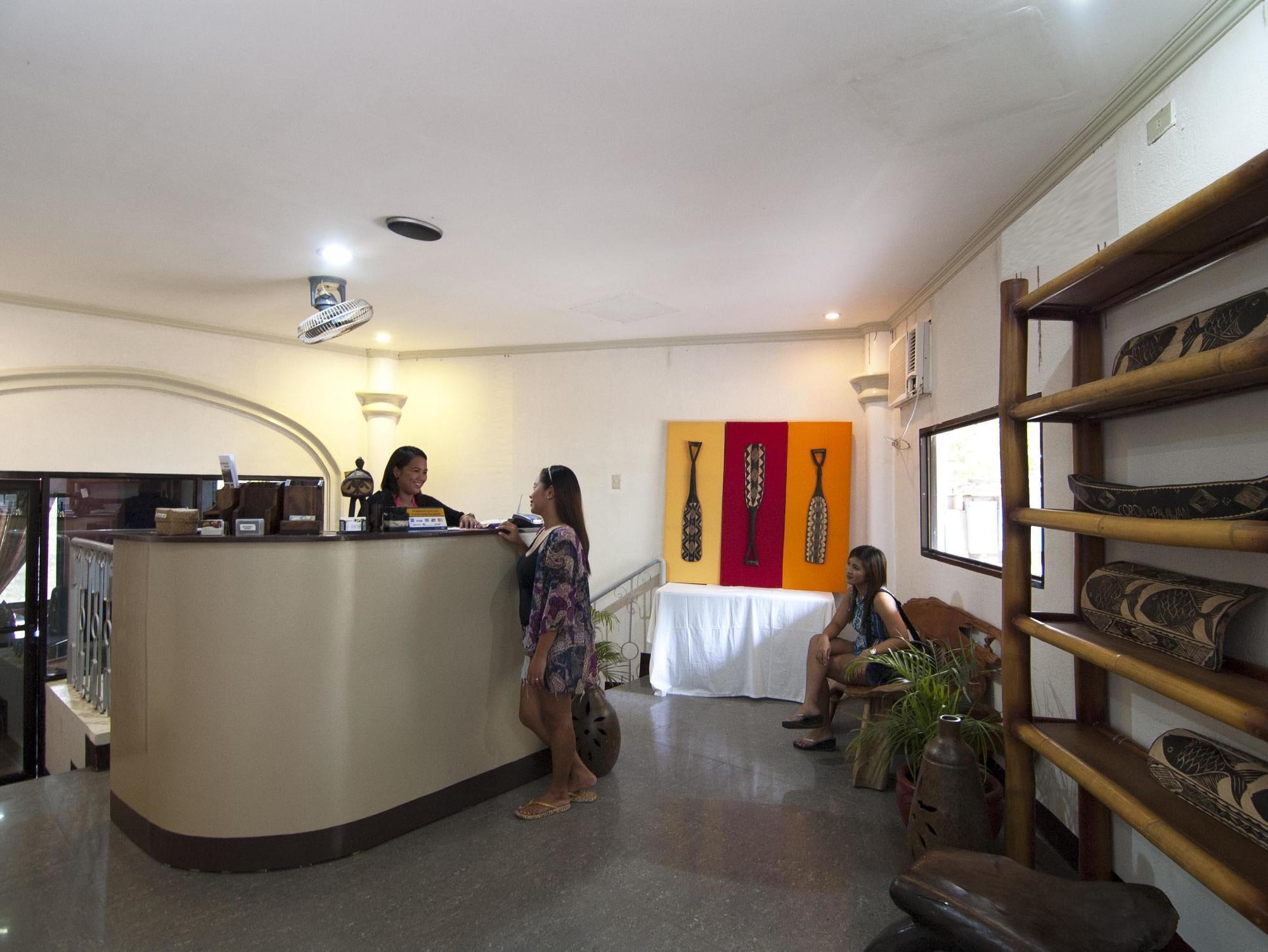 Kawayanan Heights Inn コロン エクステリア 写真