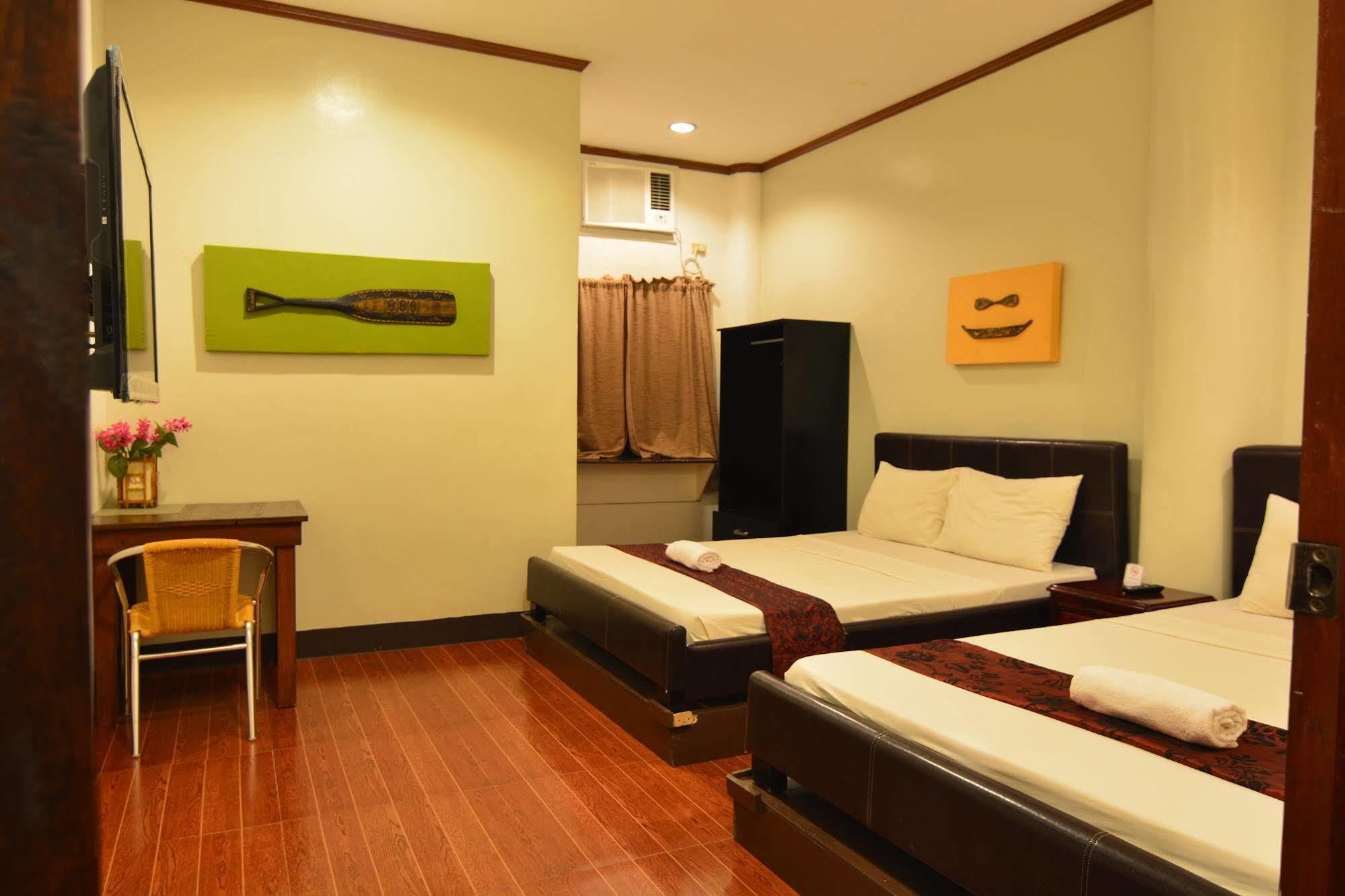 Kawayanan Heights Inn コロン エクステリア 写真